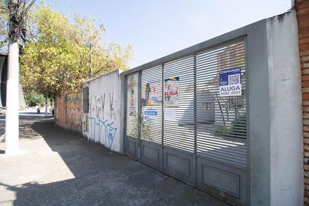 FACHADA de casa para alugar com 2 quartos, 60m² em Imirim, São Paulo