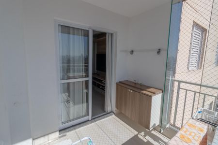 Apartamento à venda com 64m², 3 quartos e 1 vaga Apartamento à venda com 64m², 3 quartos e 1 vagaVaranda da Sala