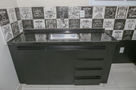 Cozinha de apartamento para alugar com 2 quartos, 68m² em Vila Romana, São Paulo