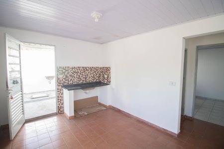 SALA E COZINHA de casa para alugar com 1 quarto, 40m² em Imirim, São Paulo