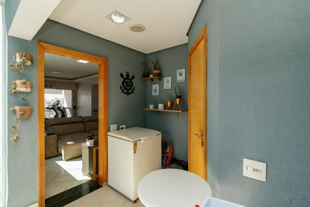 Apartamento à venda com 180m², 3 quartos e 3 vagas Apartamento à venda com 180m², 3 quartos e 3 vagasÁrea de lazer