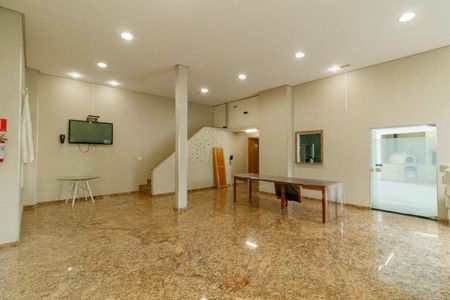 Apartamento à venda com 180m², 3 quartos e 3 vagas Apartamento à venda com 180m², 3 quartos e 3 vagasÁrea comum