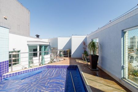 Apartamento à venda com 180m², 3 quartos e 3 vagas Apartamento à venda com 180m², 3 quartos e 3 vagasÁrea de lazer