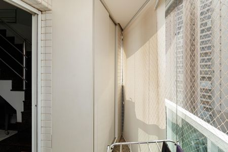 Apartamento à venda com 180m², 3 quartos e 3 vagas Apartamento à venda com 180m², 3 quartos e 3 vagasSala de Jantar