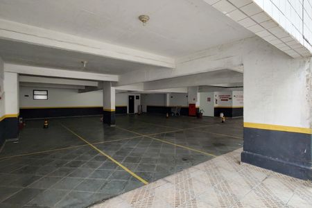 Apartamento para alugar com 58m², 1 quarto e 1 vaga Apartamento para alugar com 58m², 1 quarto e 1 vagaGaragem