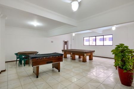 Apartamento para alugar com 58m², 1 quarto e 1 vaga Apartamento para alugar com 58m², 1 quarto e 1 vagaSalão de Jogos