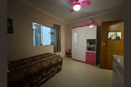 Casa de condomínio à venda com 209m², 3 quartos e 2 vagas Casa de condomínio à venda com 209m², 3 quartos e 2 vagasQuarto 1