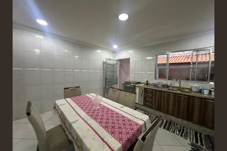 Casa de condomínio à venda com 209m², 3 quartos e 2 vagas Casa de condomínio à venda com 209m², 3 quartos e 2 vagasCozinha