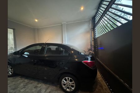 Casa de condomínio à venda com 209m², 3 quartos e 2 vagas Casa de condomínio à venda com 209m², 3 quartos e 2 vagasGaragem