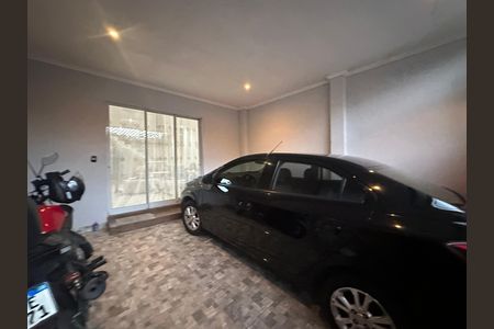 Casa de condomínio à venda com 209m², 3 quartos e 2 vagas Casa de condomínio à venda com 209m², 3 quartos e 2 vagasGaragem
