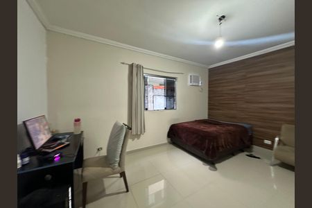 Casa de condomínio à venda com 209m², 3 quartos e 2 vagas Casa de condomínio à venda com 209m², 3 quartos e 2 vagasQuarto 2