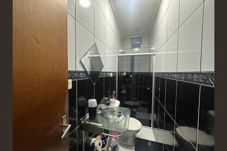Casa de condomínio à venda com 209m², 3 quartos e 2 vagas Casa de condomínio à venda com 209m², 3 quartos e 2 vagasLavabo