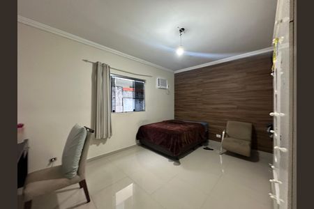 Casa de condomínio à venda com 209m², 3 quartos e 2 vagas Casa de condomínio à venda com 209m², 3 quartos e 2 vagasQuarto 2
