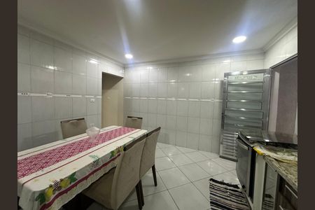 Casa de condomínio à venda com 209m², 3 quartos e 2 vagas Casa de condomínio à venda com 209m², 3 quartos e 2 vagasCozinha