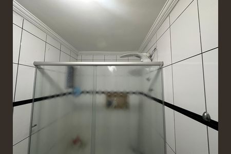 Casa de condomínio à venda com 209m², 3 quartos e 2 vagas Casa de condomínio à venda com 209m², 3 quartos e 2 vagasBanheiro da Suíte