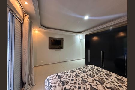 Casa de condomínio à venda com 209m², 3 quartos e 2 vagas Casa de condomínio à venda com 209m², 3 quartos e 2 vagasSuíte