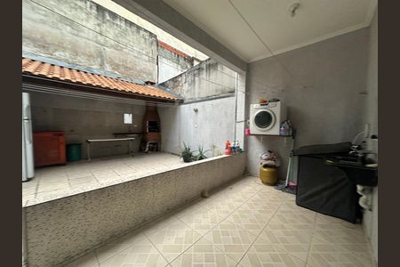 Casa de condomínio à venda com 209m², 3 quartos e 2 vagas Casa de condomínio à venda com 209m², 3 quartos e 2 vagasÁrea de Serviço