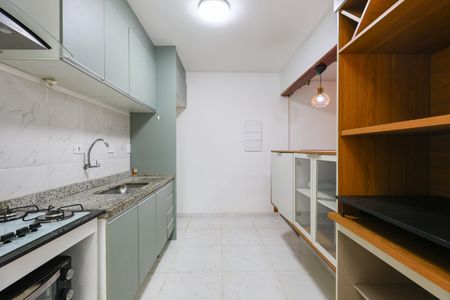 Cozinha de apartamento à venda com 2 quartos, 74m² em Jardim Maria Rosa, Taboão da Serra