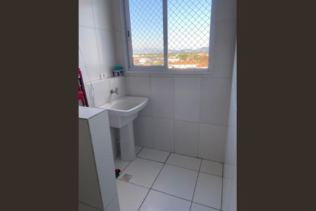 Área de serviço de apartamento para alugar com 2 quartos, 45m² em Vila Sonia, Praia Grande