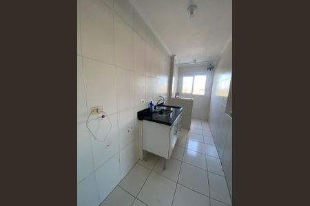 Cozinha de apartamento para alugar com 2 quartos, 45m² em Vila Sonia, Praia Grande