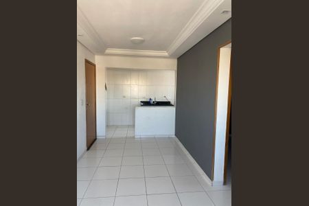 Sala de apartamento para alugar com 2 quartos, 45m² em Vila Sonia, Praia Grande