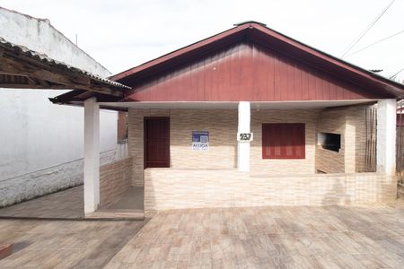 Fachada de casa para alugar com 2 quartos, 601m² em Campo Novo, Porto Alegre