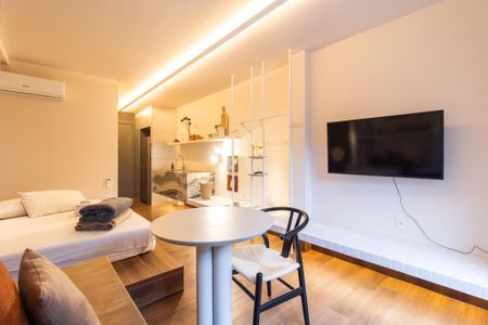 Kitnet/Studio de apartamento para alugar com 1 quarto, 28m² em Sumaré, São Paulo