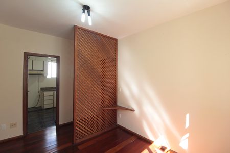 Sala de apartamento para alugar com 3 quartos, 95m² em Santa Rosa, Belo Horizonte