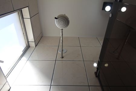 Banheiro Social de apartamento para alugar com 3 quartos, 95m² em Santa Rosa, Belo Horizonte