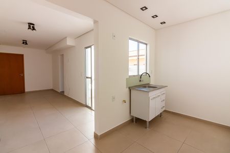 Cozinha de casa para alugar com 1 quarto, 48m² em Presidente Altino, Osasco