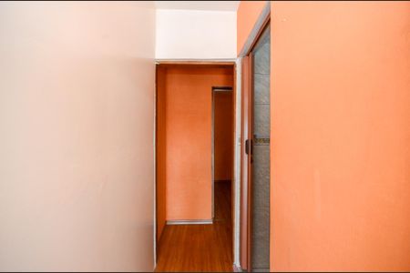 Corredor de casa para alugar com 2 quartos, 52m² em Jardim Cidade Pirituba, São Paulo