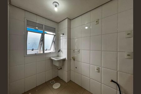 Área de serviço de apartamento para alugar com 2 quartos, 56m² em Vila Princesa Izabel, Cachoeirinha