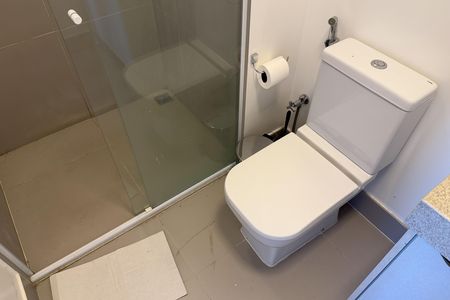 Banheiro da Suíte de apartamento para alugar com 1 quarto, 54m² em Boqueirão, Santos