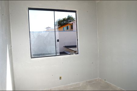 Casa à venda com 233m², 3 quartos e 4 vagasQuarto 2