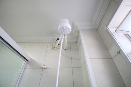 Banheiro de apartamento para alugar com 2 quartos, 47m² em Parque Munhoz, São Paulo