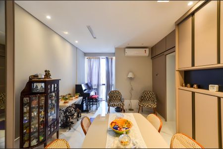 Sala Ambientes de apartamento para alugar com 2 quartos, 100m² em Funcionários, Belo Horizonte
