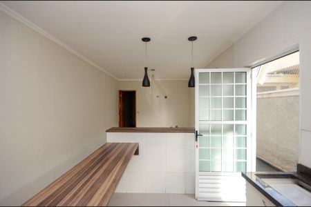 Cozinha de casa à venda com 2 quartos, 78m² em Vila Pereira Barreto, São Paulo