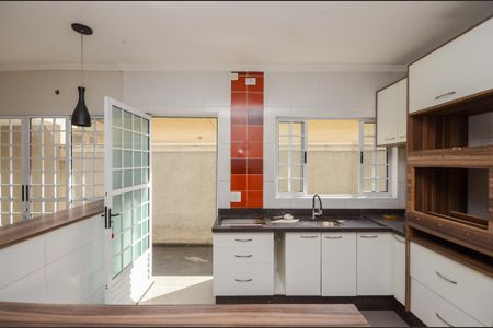 Cozinha de casa à venda com 2 quartos, 78m² em Vila Pereira Barreto, São Paulo
