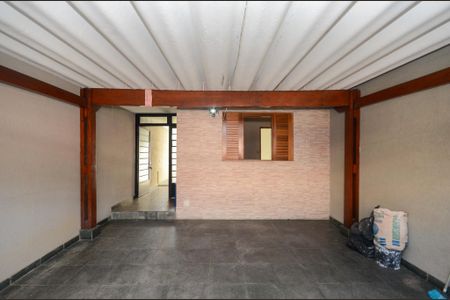 Garagem de casa à venda com 2 quartos, 78m² em Vila Pereira Barreto, São Paulo