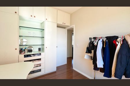 Quarto de apartamento à venda com 3 quartos, 110m² em Buritis, Belo Horizonte