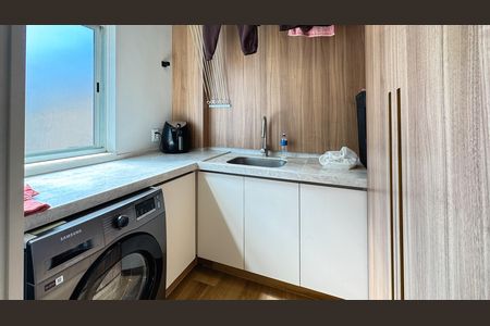 Área de serviço de apartamento à venda com 3 quartos, 110m² em Buritis, Belo Horizonte