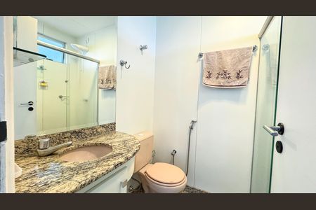 Banheiro de apartamento à venda com 3 quartos, 110m² em Buritis, Belo Horizonte