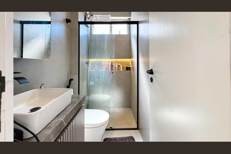 Banheiro de apartamento à venda com 3 quartos, 110m² em Buritis, Belo Horizonte