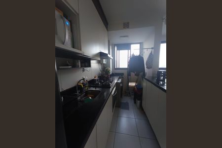 Cozinha de apartamento para alugar com 2 quartos, 44m² em Centro, Osasco