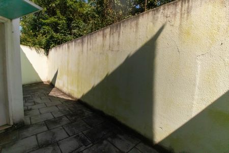 Vista do Quarto 2 de casa de condomínio à venda com 2 quartos, 70m² em Sapê, Niterói