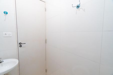 Banheiro de casa para alugar com 1 quarto, 50m² em Vila do Encontro, São Paulo