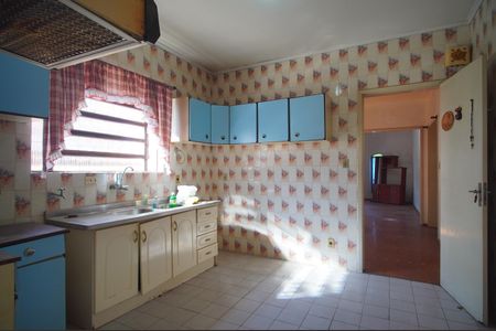 Cozinha de casa à venda com 3 quartos, 187m² em Cristo Rei, São Leopoldo
