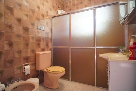 Banheiro de casa à venda com 3 quartos, 187m² em Cristo Rei, São Leopoldo