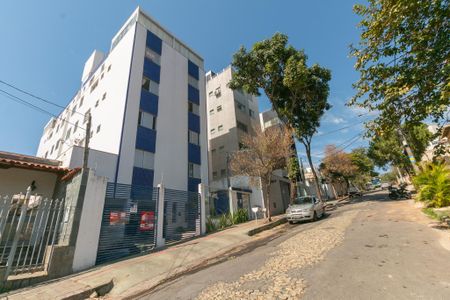Apartamento para alugar com 83m², 4 quartos e 2 vagas