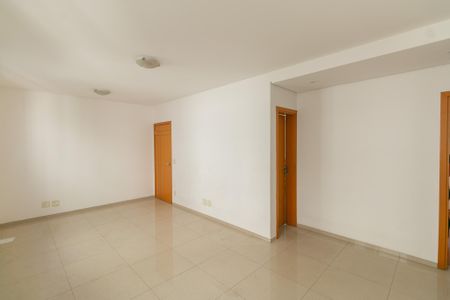 Apartamento para alugar com 83m², 4 quartos e 2 vagas